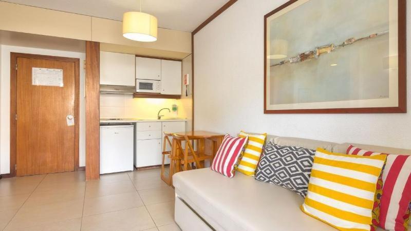 Vila Baleira Suites Порту-Санту Номер фото